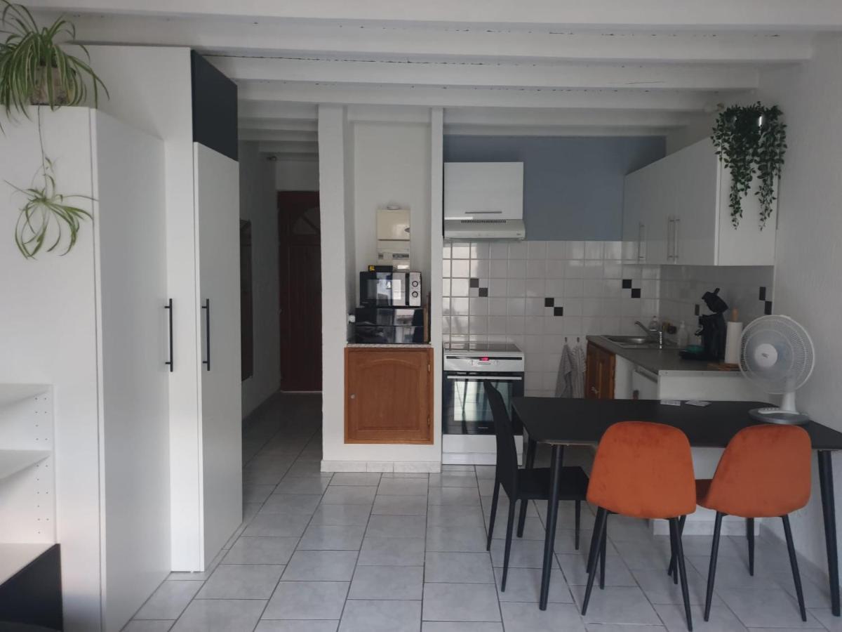 Studio Tout Confort Centre Ville - Balcon, Clim, Tv, Wifi Mazan Εξωτερικό φωτογραφία